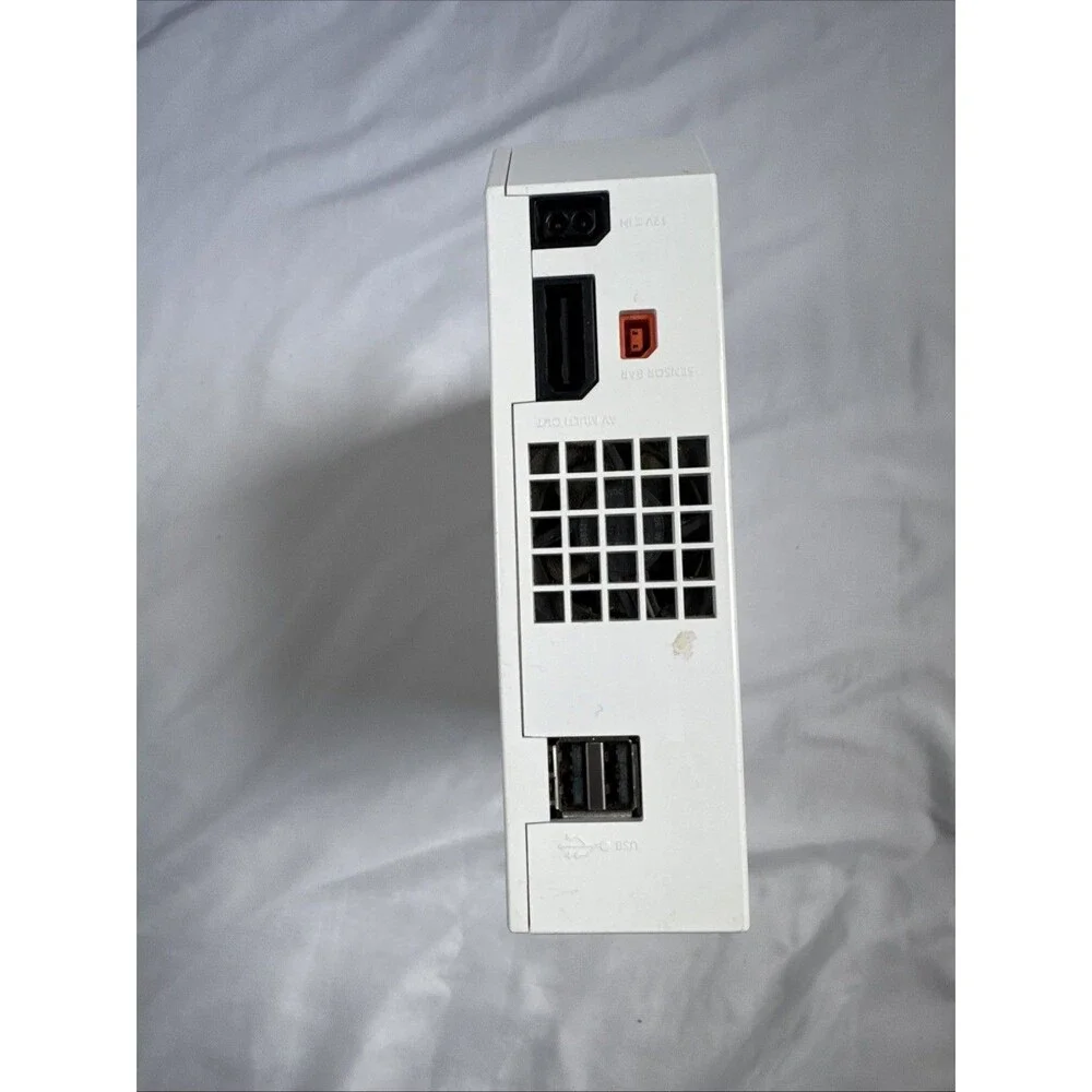 Nintendo Wii‎ Console White 2006 RVL-001 For Parts